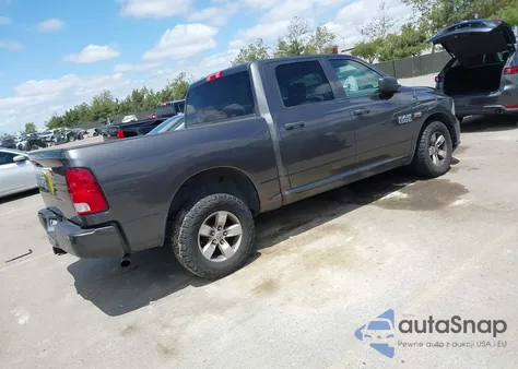 2018 Ram 1500 Express 4X2 5'7 Box из США, поврежденный, VIN 1C6RR6KT7JS350875